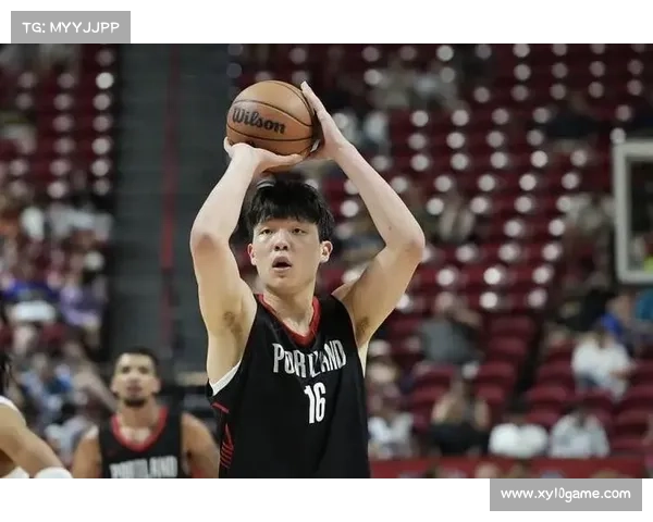 杨瀚森迎来NBA首秀贡献4分4篮板犯满离场展现潜力